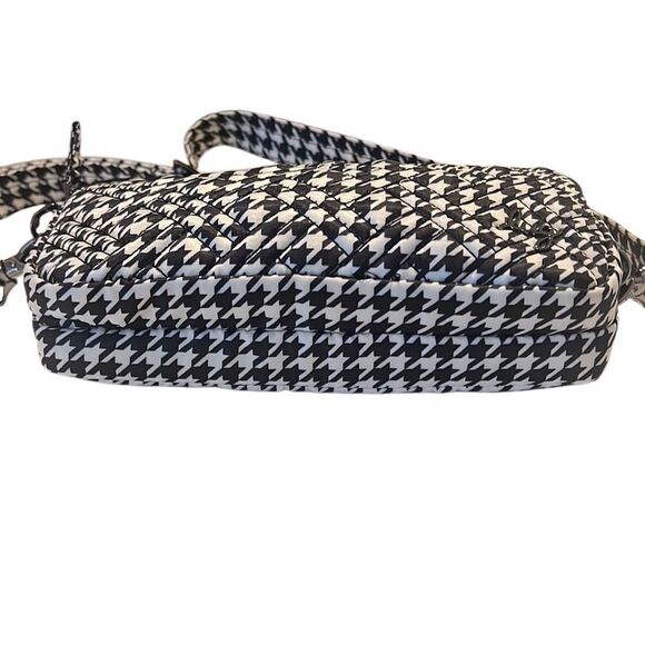 Lug Black and White RFID Convertible Coupe XL Crossbody Belt Bag - Picture 4 of 14